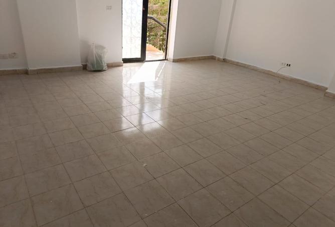 8318400 - صورة العقار 2