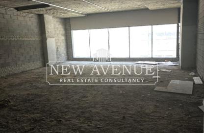Office Space - Studio - 2 Bathrooms for sale in Park St. - Ring Road - The 5th Settlement - New Cairo City - Cairo
