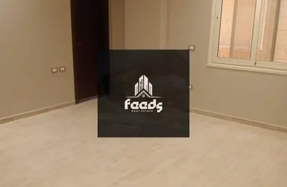 شقة - 3 غرف نوم - 3 حمامات للايجار في غرب الجولف - كمبوندات القطامية - القطامية - مدينة القاهرة الجديدة - القاهرة