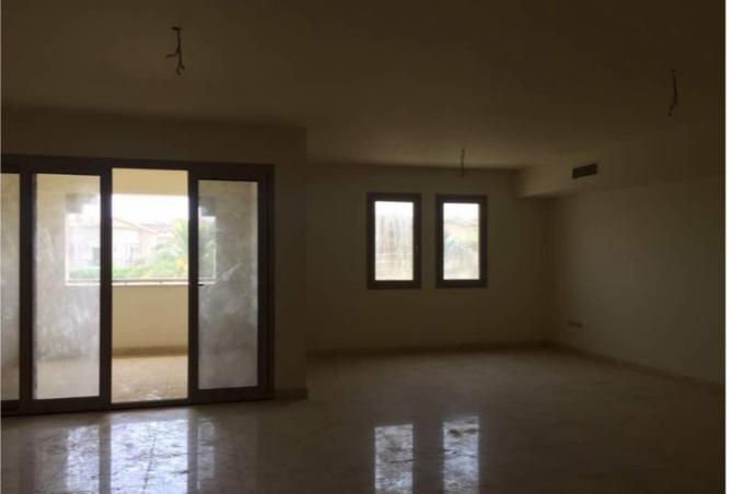 8043550 - Property Image 3