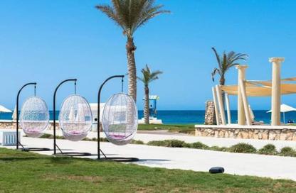 Chalet - 2 Bedrooms - 2 Bathrooms for sale in Mountain View - Ras Al Hekma - North Coast