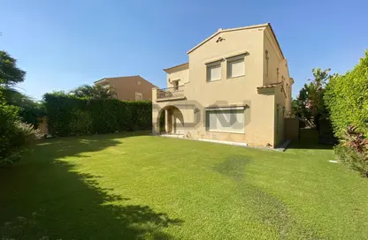 Villa - 4 Bedrooms - 5 Bathrooms for sale in Mivida - 5th Settlement Compounds - The 5th Settlement - New Cairo City - Cairo
