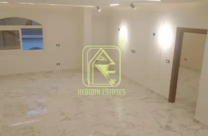 Duplex - 4 Bedrooms - 4 Bathrooms for rent in Yasmine District - 14th District - Sheikh Zayed City - Giza