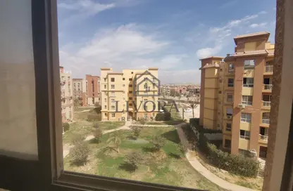 Apartment - 2 Bedrooms - 1 Bathroom for sale in Degla Palms - Al Wahat Road - 6 October City - Giza