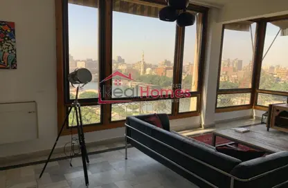 شقة - 3 غرف نوم - 3 حمامات للايجار في شارع ابو الفدا - الزمالك - القاهرة
