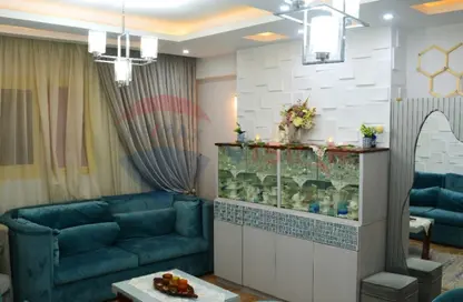 Apartment - 3 Bedrooms - 1 Bathroom for sale in Al Mosheer Ahmed Ismail St. - Sidi Gaber - Hay Sharq - Alexandria