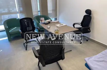 عيادة - استوديو - 2 حمامات للايجار في ميفيدا - كمبوندات التجمع الخامس - التجمع الخامس - مدينة القاهرة الجديدة - القاهرة