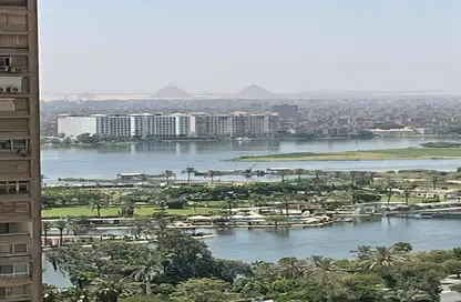 Apartment - 2 Bedrooms - 2 Bathrooms for sale in Cornish El Nile St. - Maadi - Hay El Maadi - Cairo