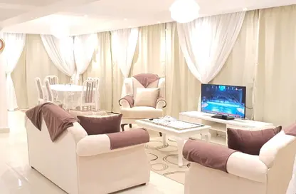 Apartment - 2 Bedrooms - 1 Bathroom for rent in El Rehab Extension - Al Rehab - New Cairo City - Cairo