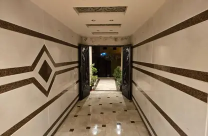Apartment - 3 Bedrooms - 2 Bathrooms for sale in 16th District - Sheikh Zayed City - Giza