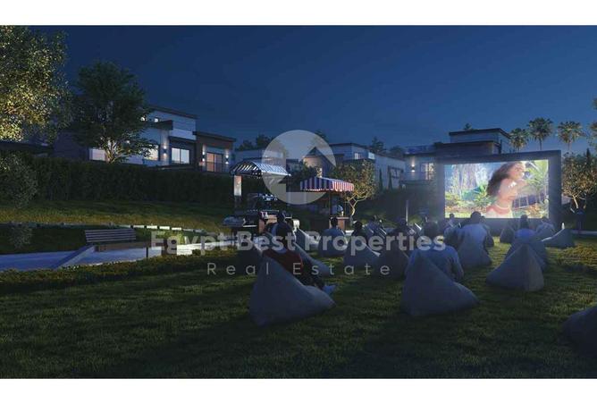 8210407 - Property Image 3