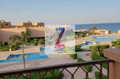 Chalet - 2 Bedrooms - 1 Bathroom for sale in Empire Resort - Al Ain Al Sokhna - Suez