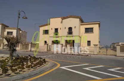 Villa - 5 Bedrooms - 6 Bathrooms for sale in Levana - Uptown Cairo - Mokattam - Cairo