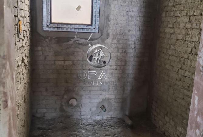 8431944 - Property Image 2