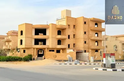 فيلا - 8 غرف نوم - 8 حمامات للبيع في شارع 102 - غرب سوميد - مدينة 6 أكتوبر - الجيزة