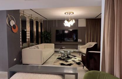 Villa - 5 Bedrooms - 5 Bathrooms for sale in Upville - Cairo Alexandria Desert Road - 6 October City - Giza