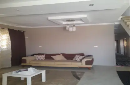 دوبلكس - 3 غرف نوم - 2 حمامات للبيع في المستثمرين الجنوبية - مدينة القاهرة الجديدة - القاهرة