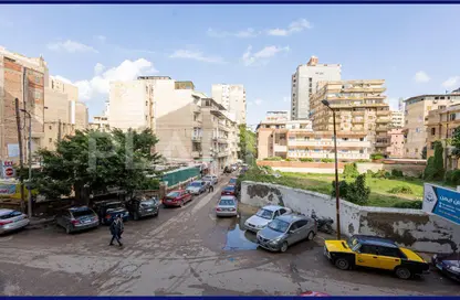 Apartment - 3 Bedrooms - 1 Bathroom for sale in Mostafa Fahmy St. - Glim - Hay Sharq - Alexandria