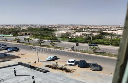Clinic - Studio - 2 Bathrooms for sale in Centro Zayed - Sheikh Zayed Compounds - Sheikh Zayed City - Giza