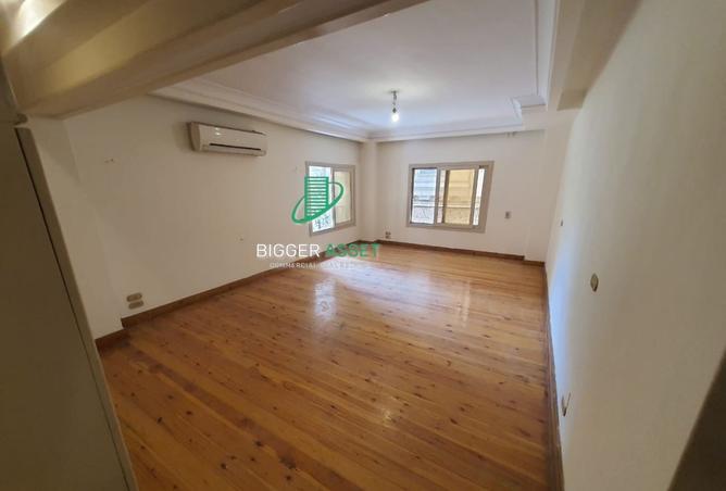 8269002 - Property Image 3