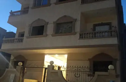 Apartment - 3 Bedrooms - 2 Bathrooms for sale in El Motamayez District - Badr City - Cairo