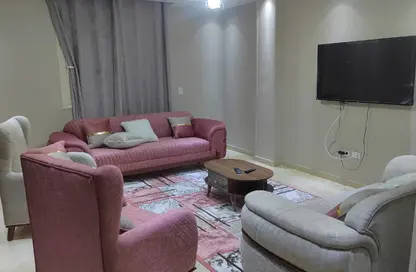 Apartment - 3 Bedrooms - 2 Bathrooms for rent in 8th District - Sheikh Zayed City - Giza