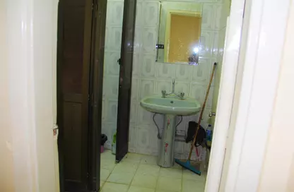 شقة - 3 غرف نوم - 1 حمام للبيع في شارع رمسيس - نادي السكة الحديد - مدينة نصر - القاهرة