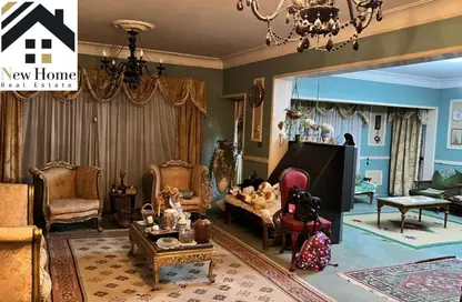 Apartment - 2 Bedrooms - 2 Bathrooms for sale in Zahraa El Maadi - Hay El Maadi - Cairo