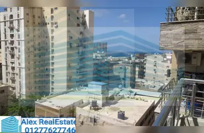 Apartment - 3 Bedrooms - 3 Bathrooms for rent in Al Geish Road - Glim - Hay Sharq - Alexandria