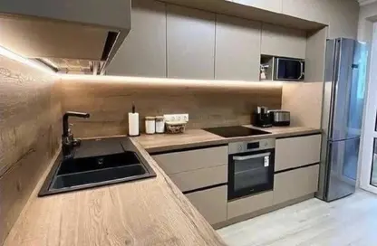 Apartment - 3 Bedrooms - 4 Bathrooms for sale in Village West - Sheikh Zayed Compounds - Sheikh Zayed City - Giza