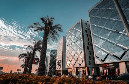 Apartment - 2 Bedrooms - 2 Bathrooms for sale in Zahraa Al Maadi St. - Degla - Hay El Maadi - Cairo