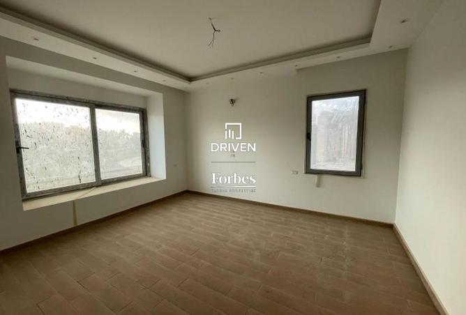 8126797 - Property Image 3