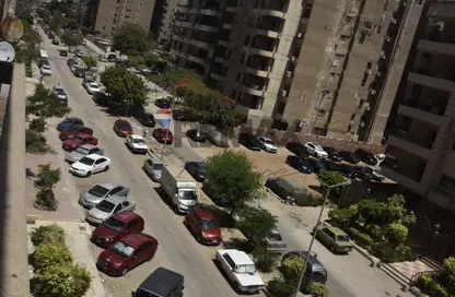 Apartment - 3 Bedrooms - 3 Bathrooms for sale in Makram Ebeid St. - 6th Zone - Nasr City - Cairo