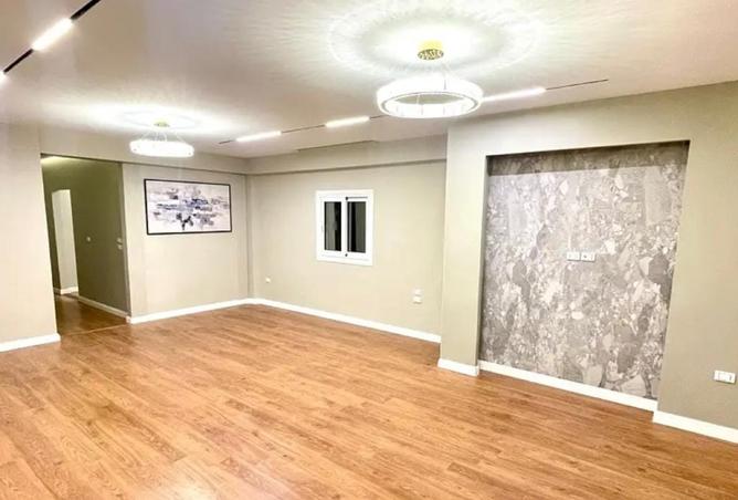 8471824 - Property Image 2