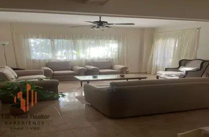 Apartment - 2 Bedrooms - 1 Bathroom for rent in Street 215 - Degla - Hay El Maadi - Cairo