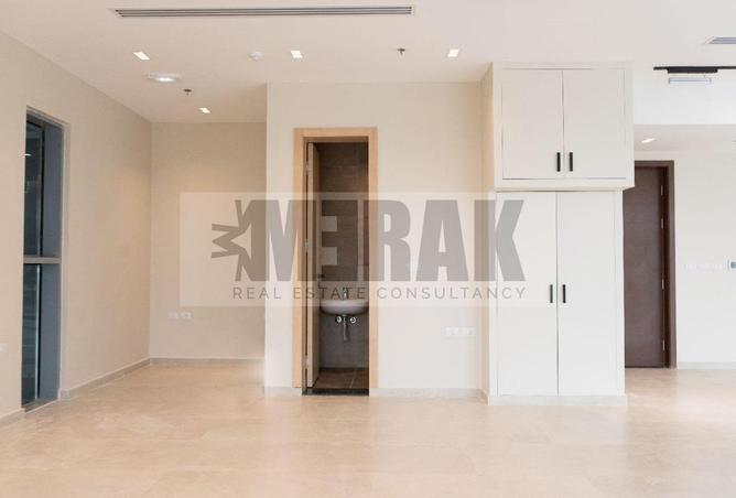 8065999 - Property Image 3