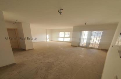 Apartment - 2 Bedrooms - 2 Bathrooms for sale in Madinaty - Cairo