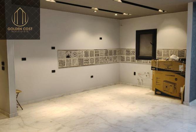 8220894 - Property Image 3