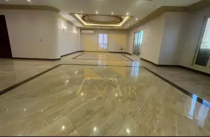 شقة - 3 غرف نوم - 3 حمامات للايجار في لازورد - الحي الثامن - الشيخ زايد - الجيزة