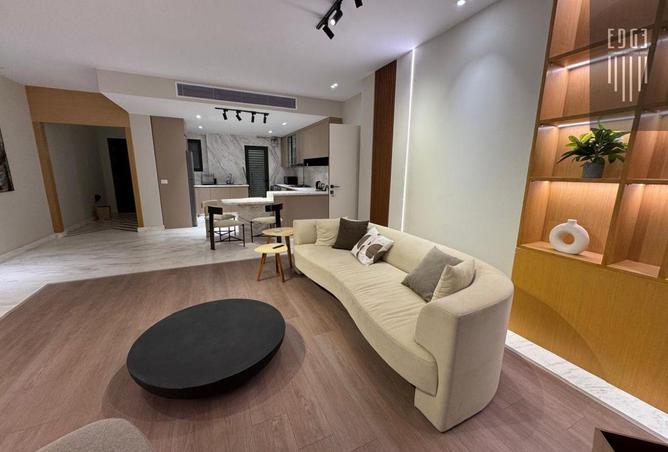 8075363 - Property Image 3