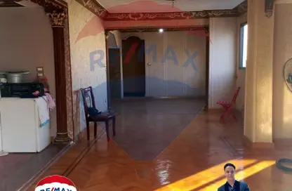 Duplex - 5 Bedrooms - 2 Bathrooms for sale in Al Fath St. - Janaklees - Hay Sharq - Alexandria