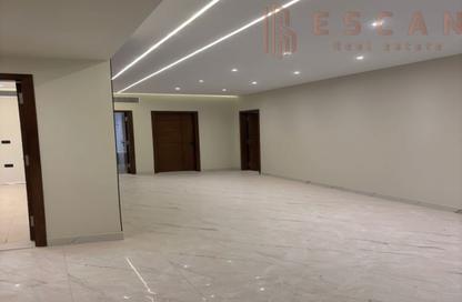 Villa - 3 Bedrooms - 3 Bathrooms for rent in Katameya Gardens - El Katameya Compounds - El Katameya - New Cairo City - Cairo