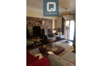 Apartment - 3 Bedrooms - 2 Bathrooms for sale in 50th Street - Zahraa El Maadi - Hay El Maadi - Cairo