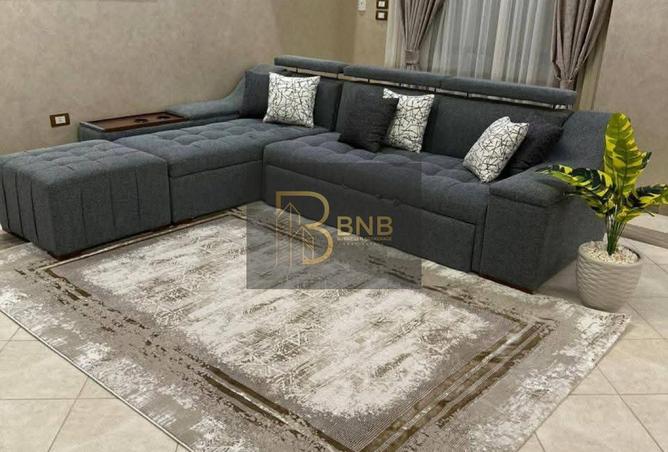 8225105 - Property Image 3