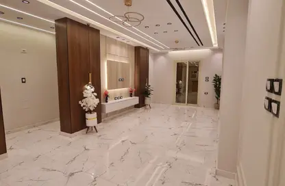Apartment - 2 Bedrooms - 2 Bathrooms for sale in Gate 3 old - Khafre - Hadayek El Ahram - Giza