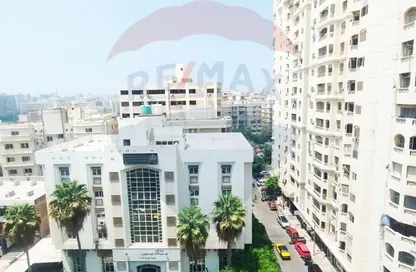 شقة - 3 غرف نوم - 2 حمامات للبيع في ميدان سموحة - سموحة - حي شرق - الاسكندرية
