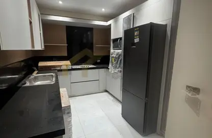 شقة - 3 غرف نوم - 3 حمامات للايجار في مساكن ديستريكت 5 - كمبوندات القطامية - القطامية - مدينة القاهرة الجديدة - القاهرة