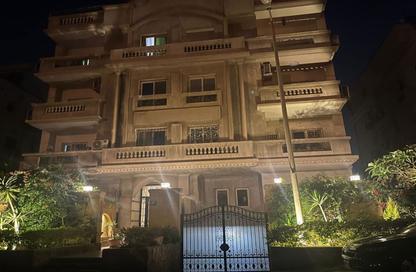 Apartment - 3 Bedrooms - 2 Bathrooms for sale in West Arabella - 5th Settlement Compounds - The 5th Settlement - New Cairo City - Cairo