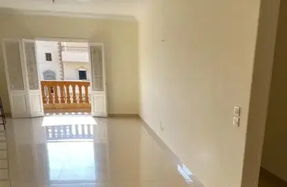 Apartment - 3 Bedrooms - 2 Bathrooms for rent in Al Narges 3 - Al Narges - New Cairo City - Cairo
