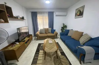 شقة - 3 غرف نوم - 3 حمامات للايجار في شارع يوسف السباعي - الرحاب المرحلة الأولى - الرحاب - مدينة القاهرة الجديدة - القاهرة